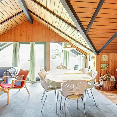 Anka - 2km From The Sea By Interhome *